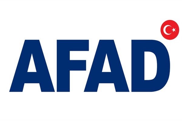 AFAD Başkanı Memiş, Menderes ilçesindeki çalışmaları inceledi