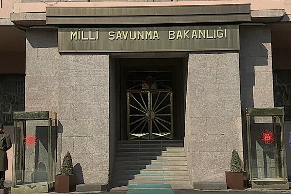 TCG Gaziantep fırkateyni, “Gemicilik ve Geçiş Eğitimleri” yaptı